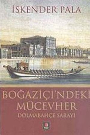 Boğaziçi'ndeki Mücevher Dolmabahçe Sarayı kapağı