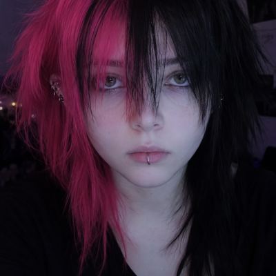 Minel Boz profil fotoğrafı