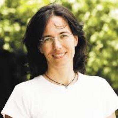 Oya Ayman Büber